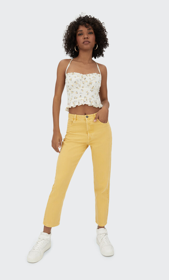 

Stradivarius Hose Im Mom-Fit Ocker 36