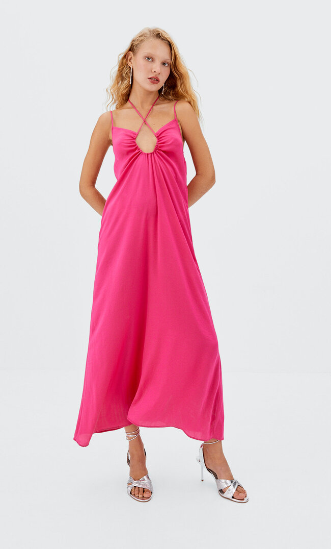 

Stradivarius Kleid Aus Satin Mit Raffung Fuchsia M