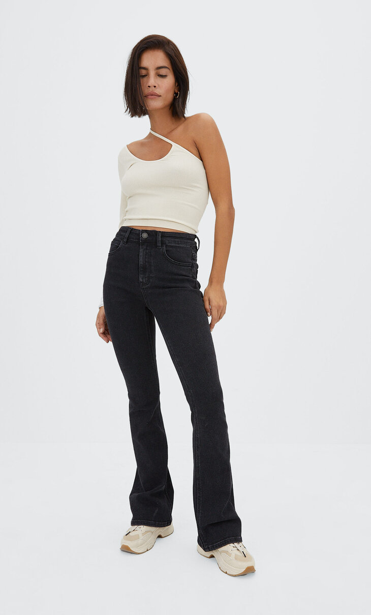 Jeans Flare de Mujer - Colección 2022 | Stradivarius España