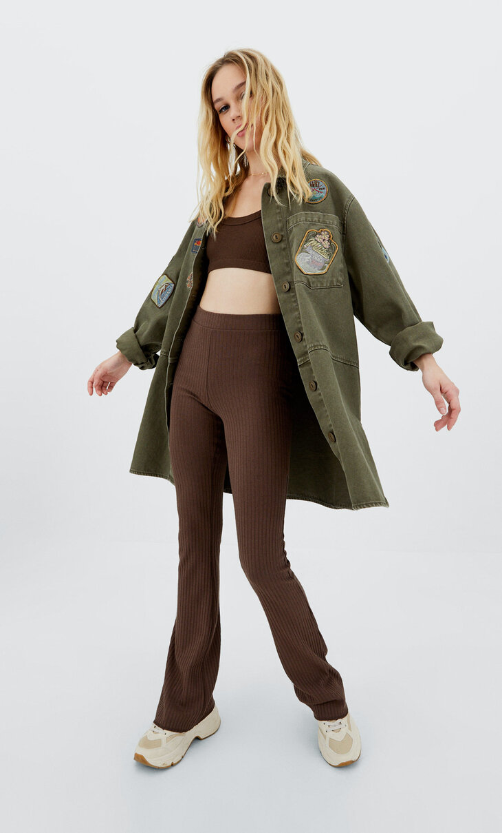 Pantalones Flare de Mujer - Colección 2022 | Stradivarius España