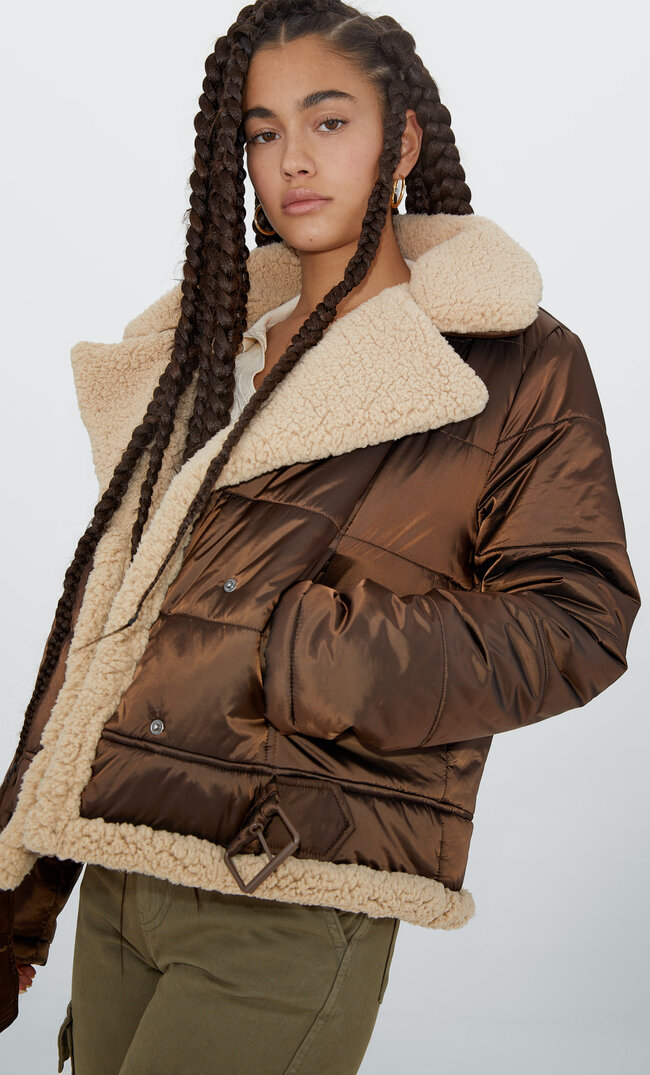 

Stradivarius Doubleface Nylonjacke Braun S