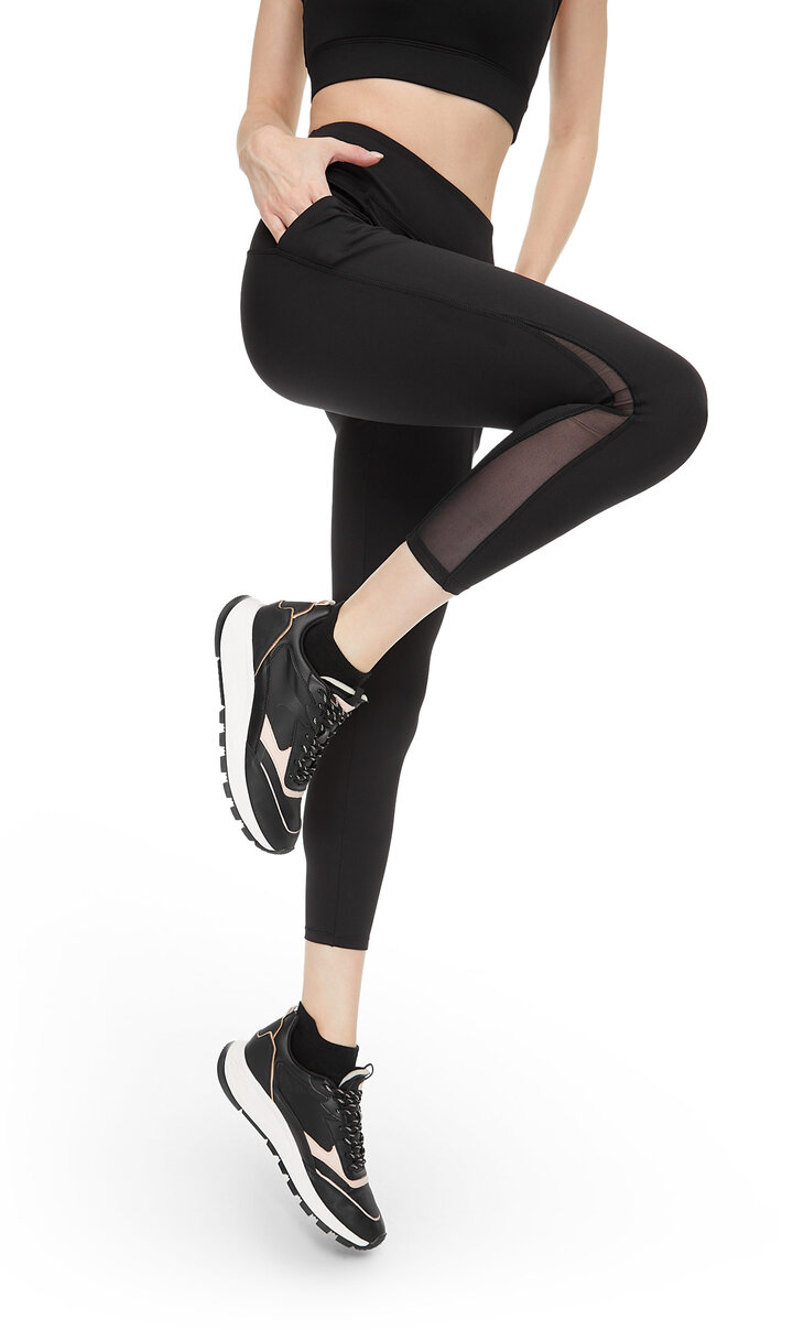 Cool touch sports leggings with mesh details