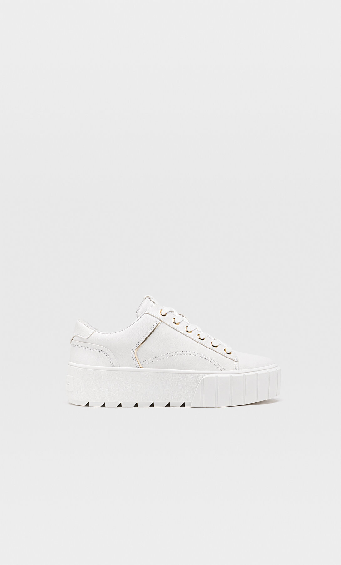 Zapatillas blancas stradivarius on sale
