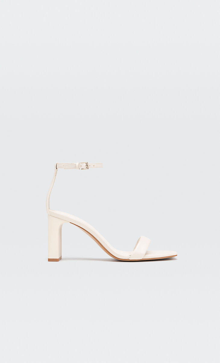 Sandalias tacón de Mujer - Colección Verano 2022 | Stradivarius España