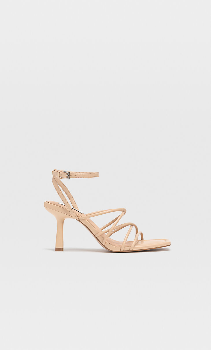 Sandali con tacco da donna – Moda Estate 2022 | Stradivarius Italia