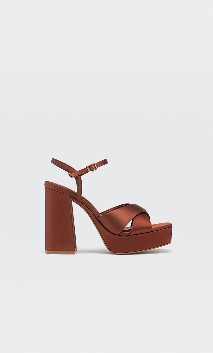 Todos - Zapatos de Mujer - Colección 2022 | Stradivarius España