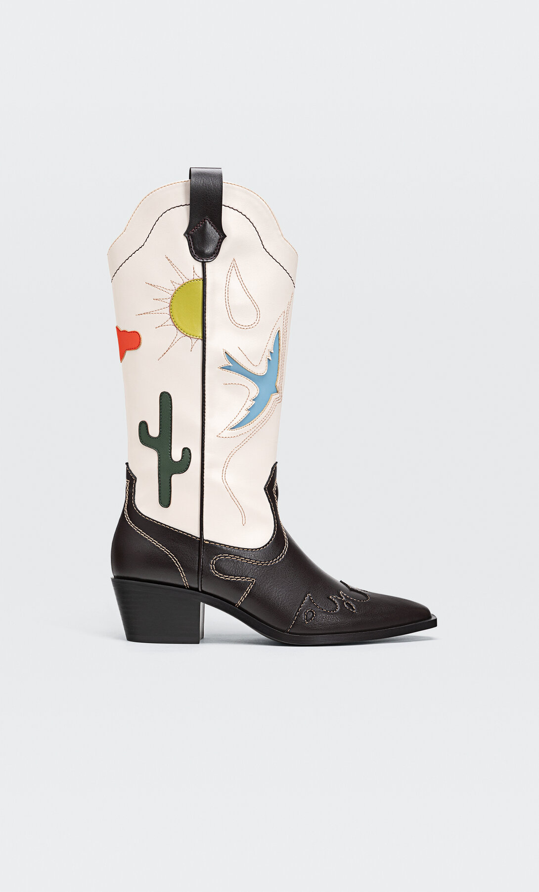 Botas cowboy blancas con bordados de las sirenas de Klimt