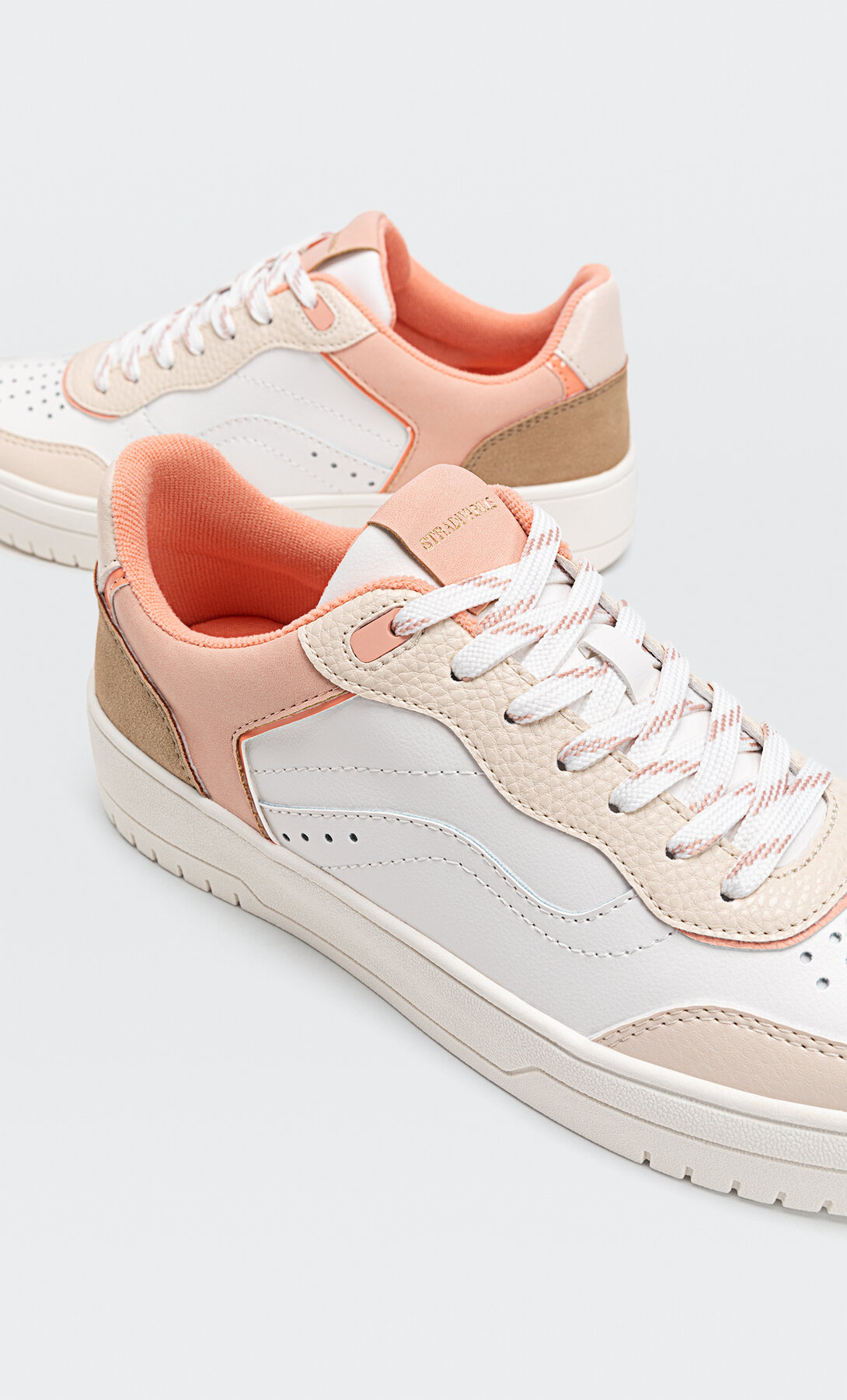 stradivarius trainers with trims