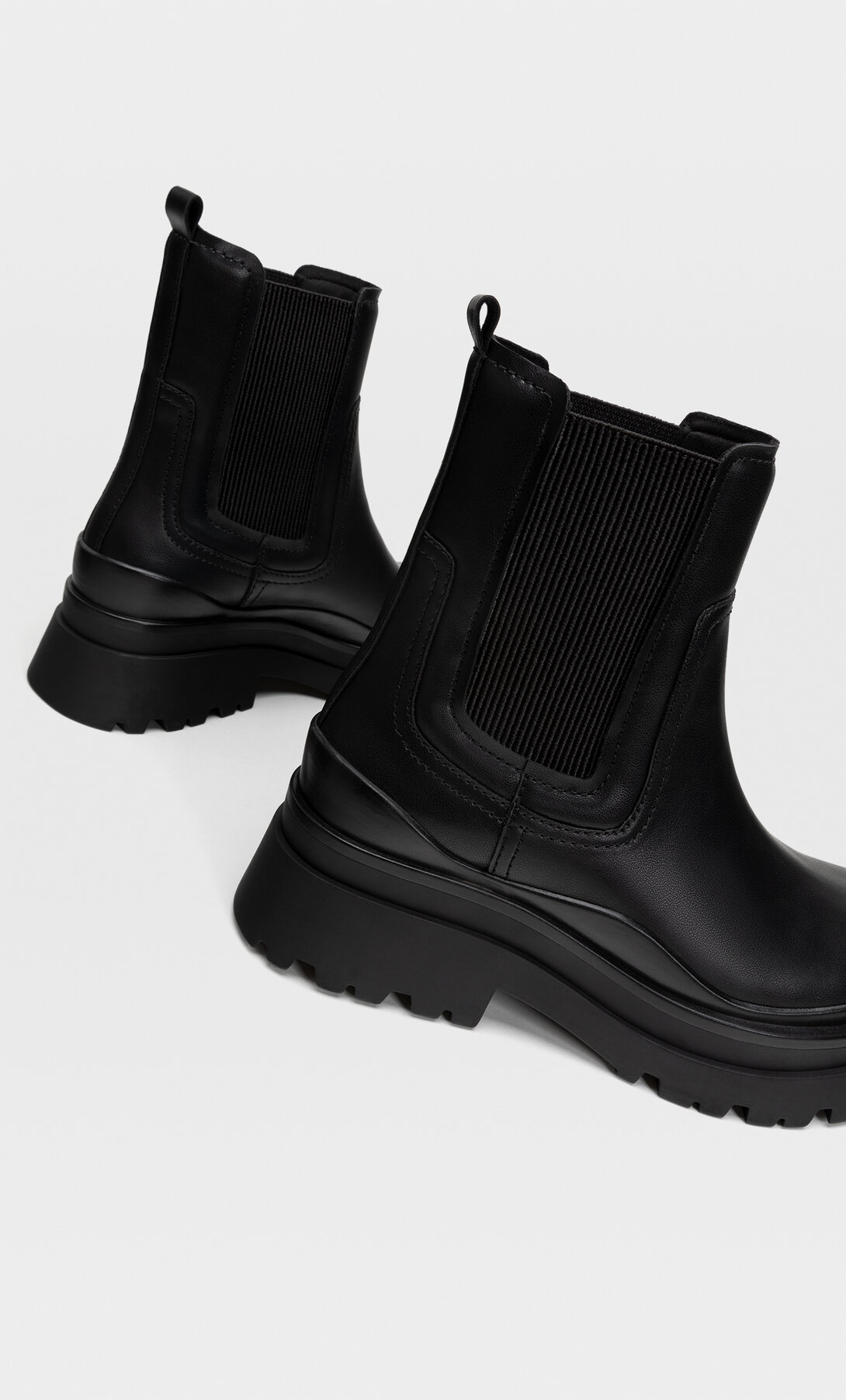 stretchy knee high boots pull and bear