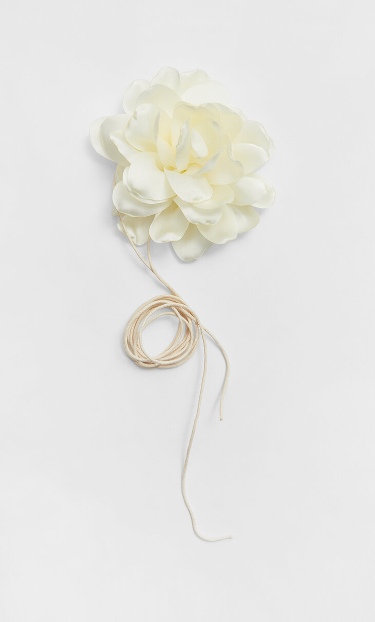 Večpozicijska ogrlica z rožo
