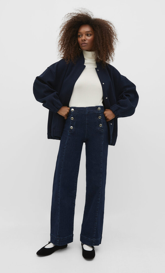 Stradivarius Minimalistische Hose full length mit Knöpfen Jeansblau 32