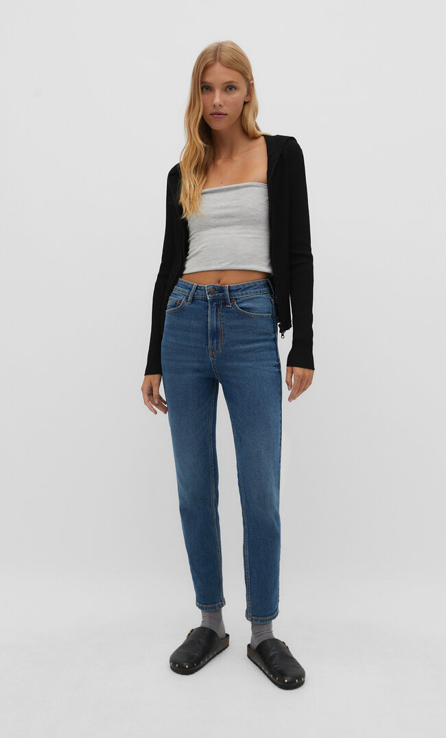 

Stradivarius 1465 Mom-Jeans im Slim-Fit Denim 32