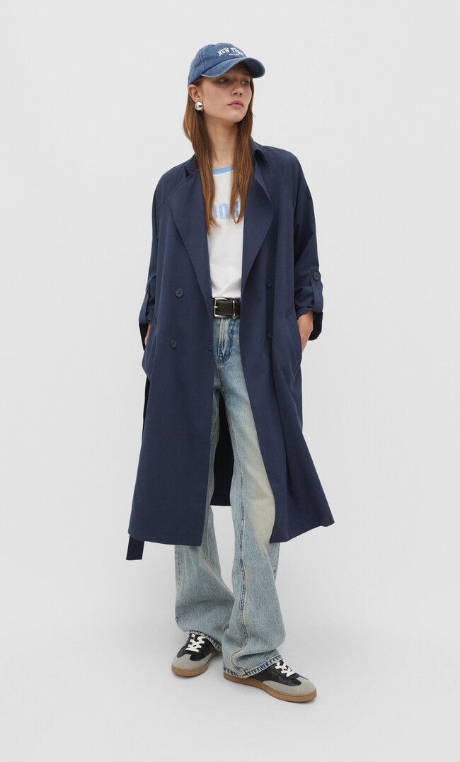 

Stradivarius Langer fließender Trenchcoat Marineblau M