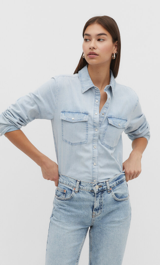 

Stradivarius Jeanshemd im Regular-Fit Gebleichtes Denim XL