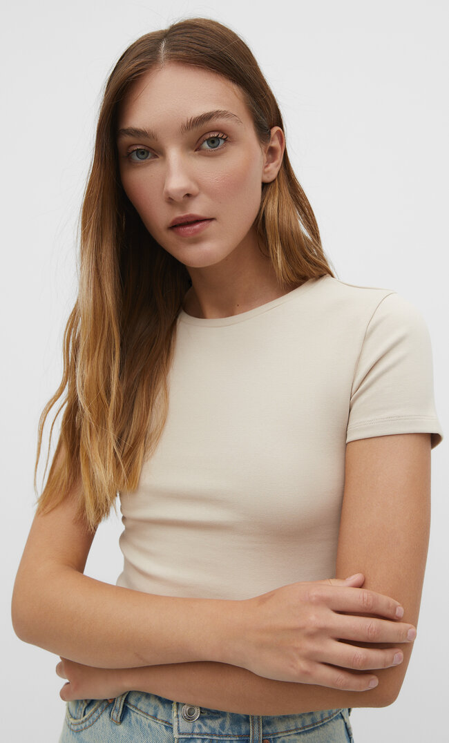 

Stradivarius Cropped T-Shirt aus Baumwolle Steingrau XS