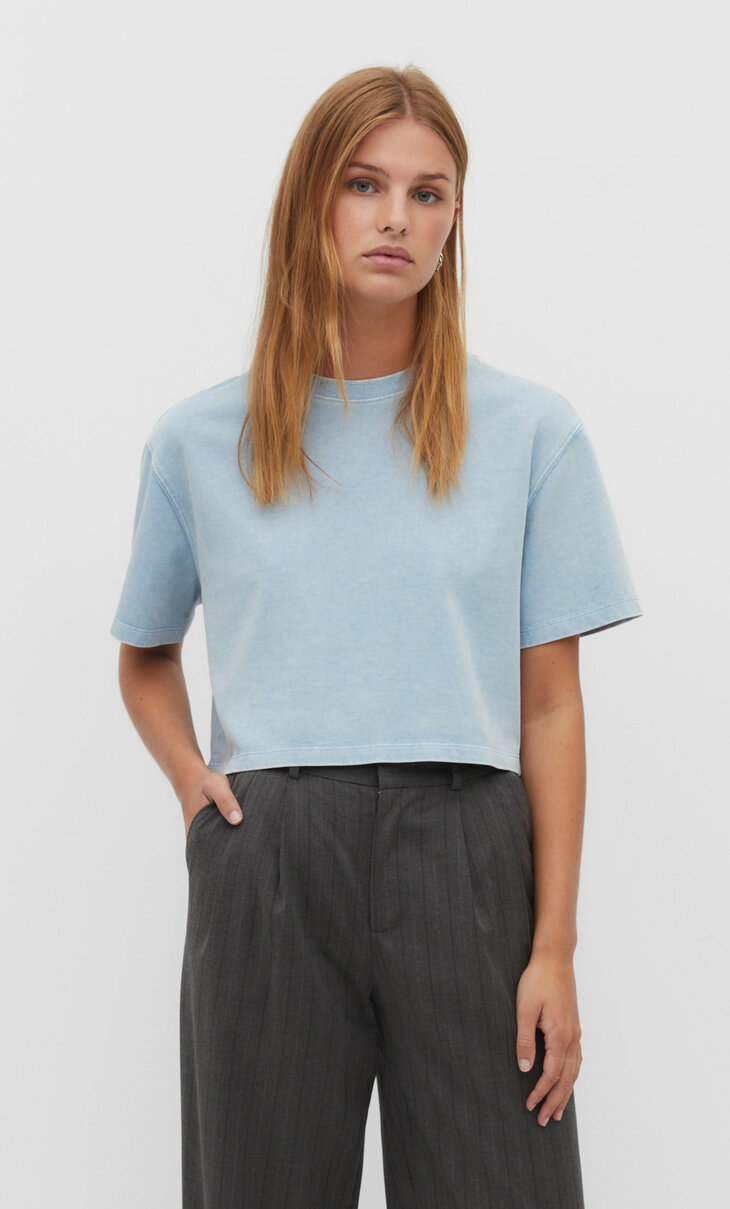 Camiseta crop algodón acid wash