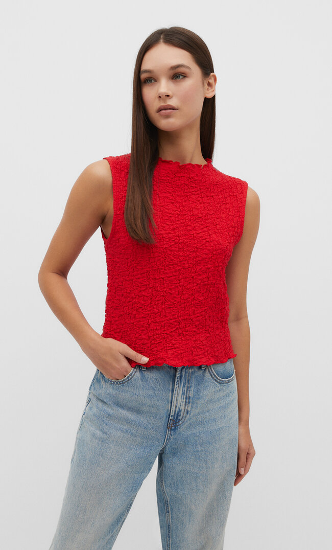 

Stradivarius Top mit Textur Rot M