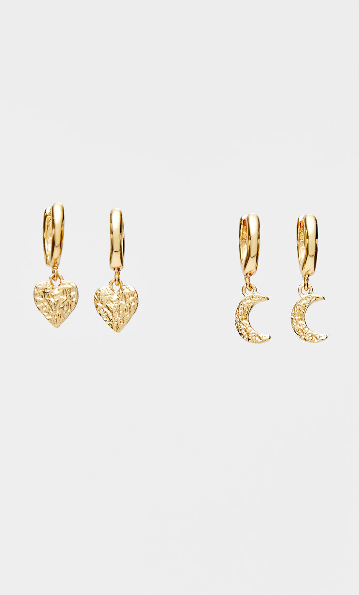 Set of 2 pairs of moon and heart hoop earrings. Gold/Silver plated.