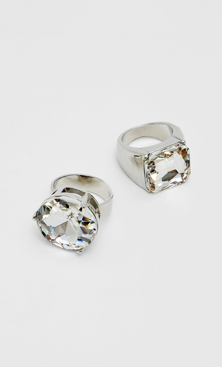 Set of 2 oval rhinestone rings