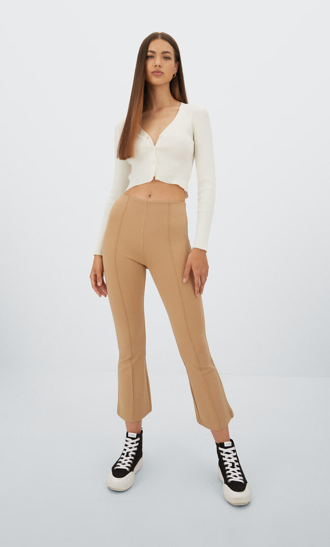 Stradivarius Jeans-schlaghose Beige XS
