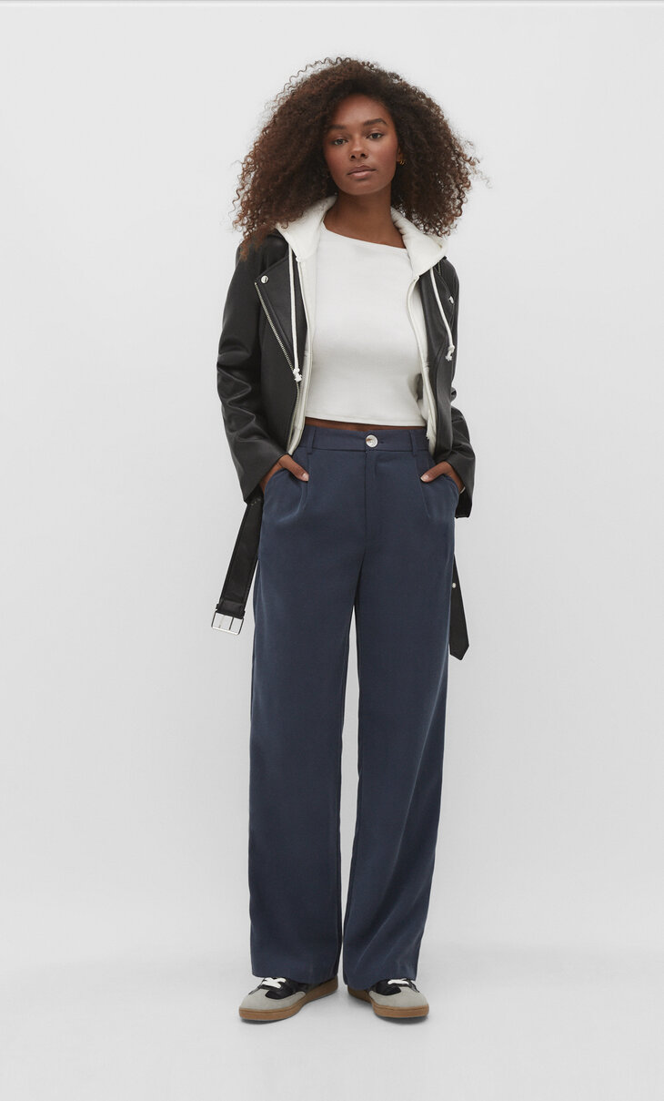 Full-length wide trousers - Women's fashion | Stradivarius United Kingdom