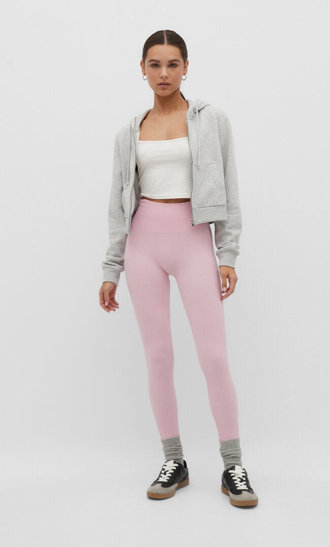 

Stradivarius Nahtlose Leggins Kaugummirosa XS