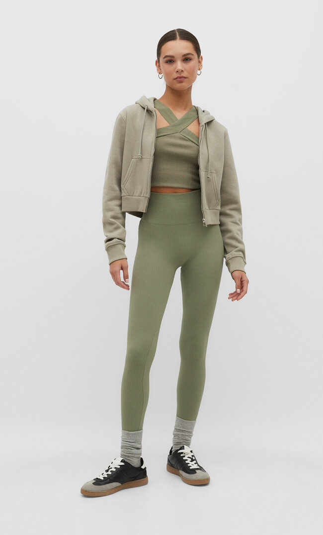 

Stradivarius Nahtlose Leggins Khaki XS