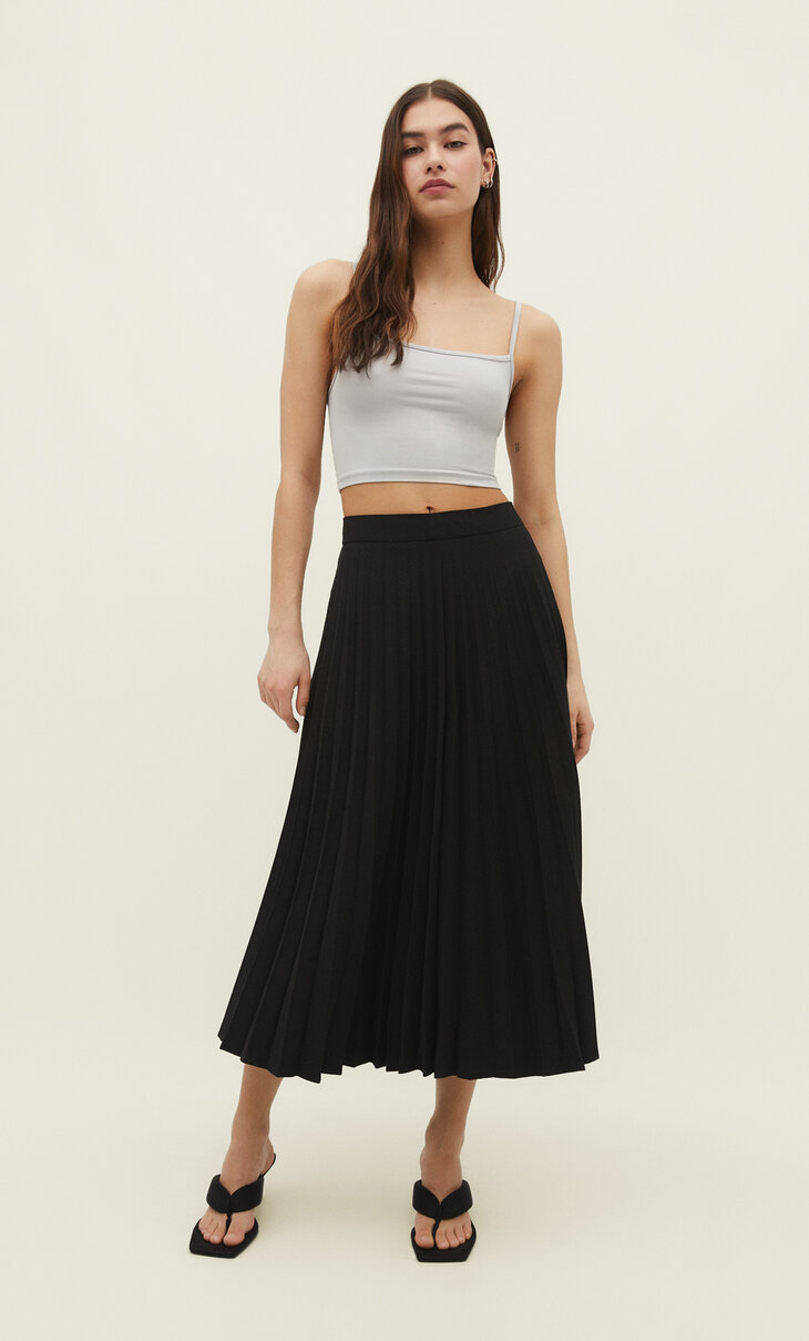 Pleated skirt