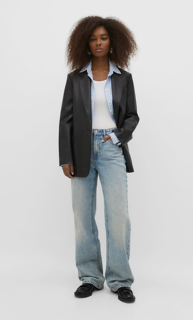 

Stradivarius D92 Straight wide Denim 32