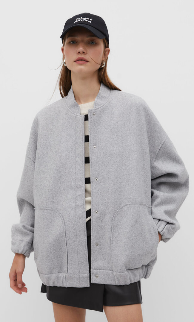 

Stradivarius Weiche Oversize-Bomberjacke Grau Melange XL