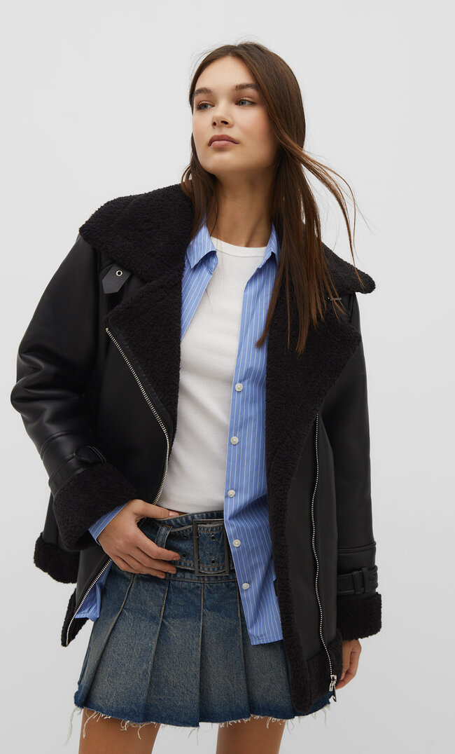 

Stradivarius Doubleface-Bikerjacke aus Kunstleder L