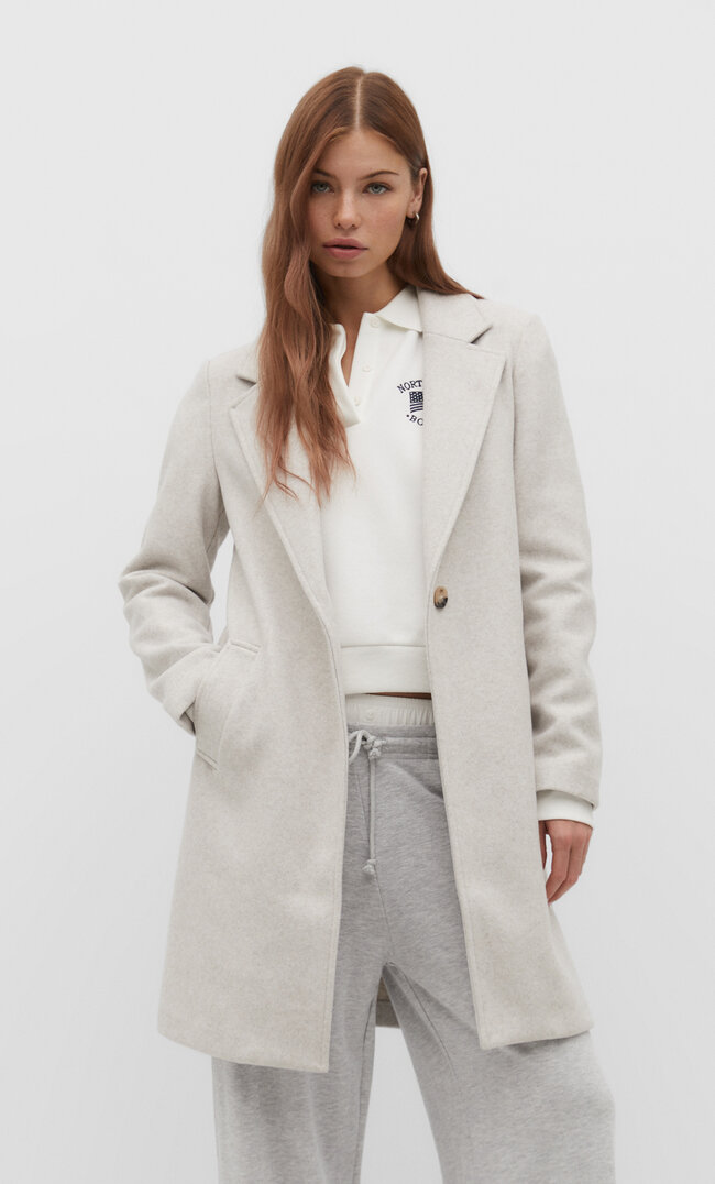 

Stradivarius Aufgerauter Strickmantel Ecru M