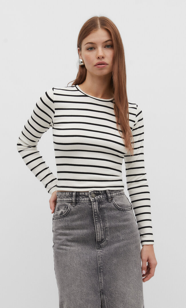 

Stradivarius Langarmshirt mit Streifen Weiß S