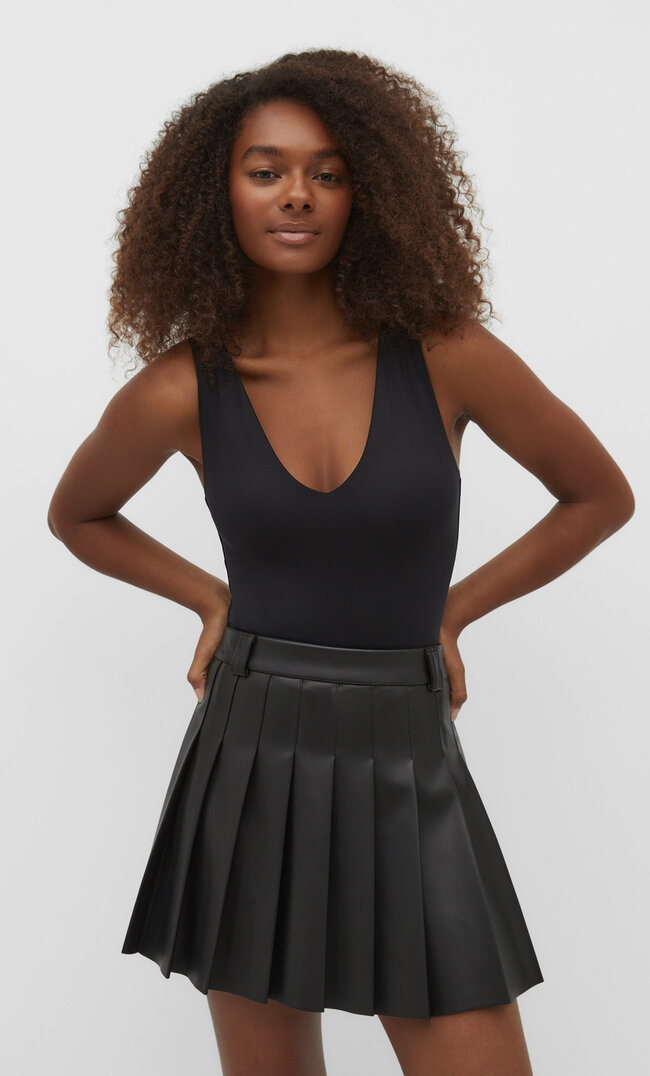 Stradivarius Body mit V-Ausschnitt aus Polyamid Schwarz XS