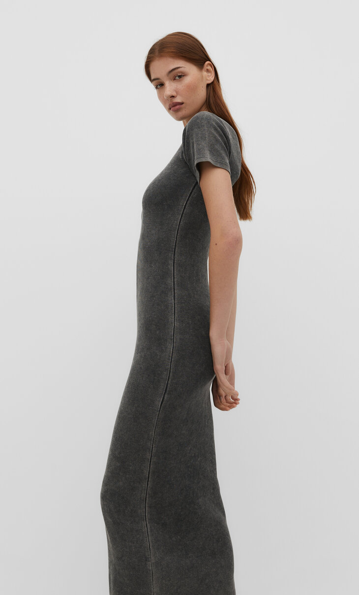 Long faded-effect ribbed dress