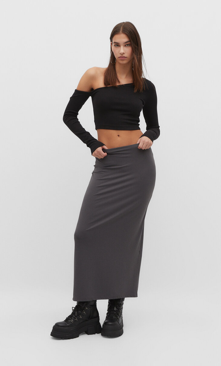 Long polyamide skirt