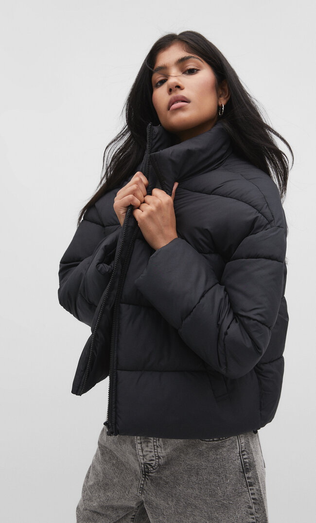 

Stradivarius Steppjacke Schwarz XS