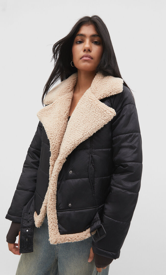 

Stradivarius Doubleface Nylonjacke Schwarz L
