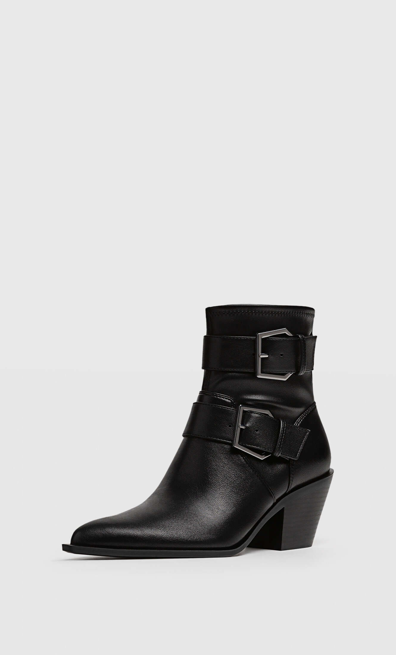 Stradivarius Botines tac n hebillas negros Paseo Interlomas Mall