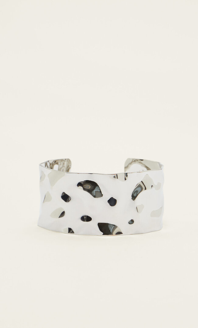 

Stradivarius Armreif In Organischer Form Grau M