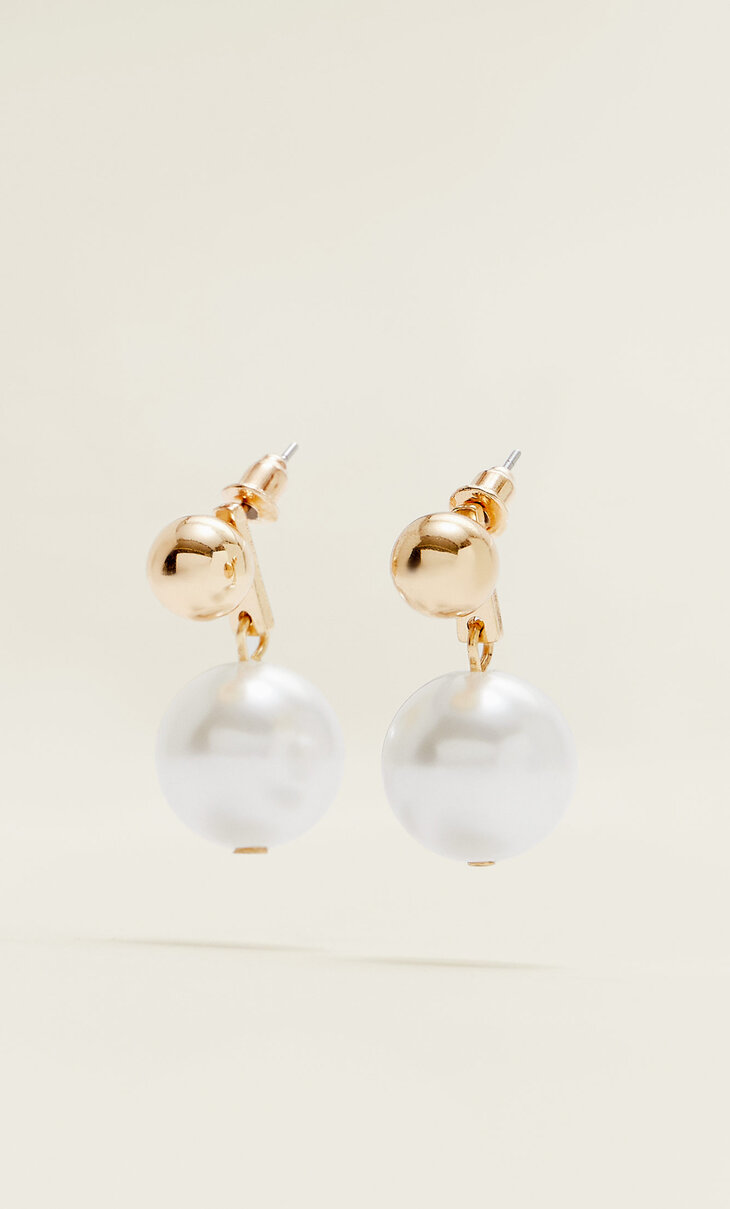 Double ball faux pearl earrings
