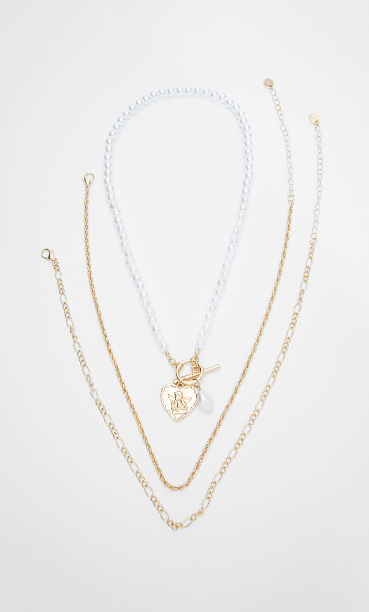 Set s 3 ogrlice s umjetnim biserima i anđelom + privjescima u obliku srca