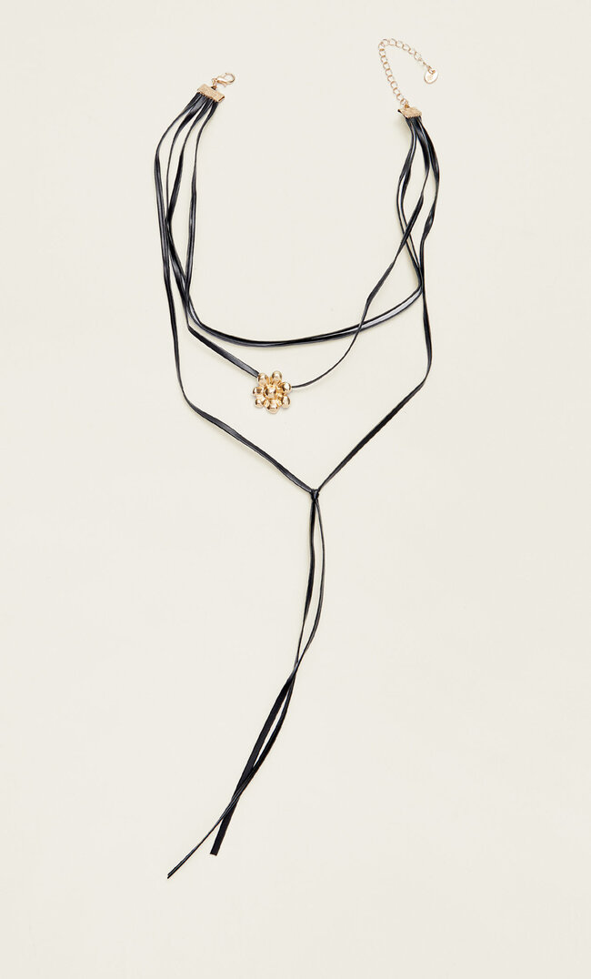 

Stradivarius Choker Mit Blume Und Kordel Gelb M