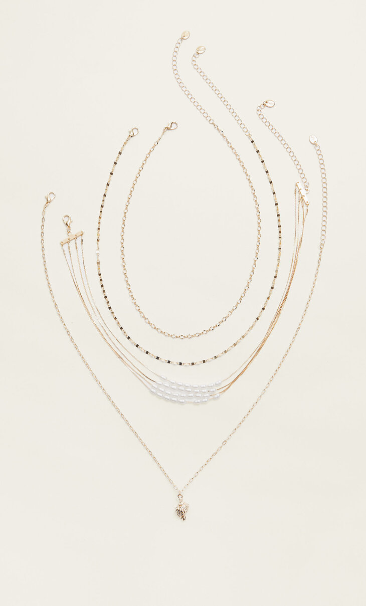 3 kaklo papuošalų su dirbtiniais perlais ir kriauklėmis rinkinys