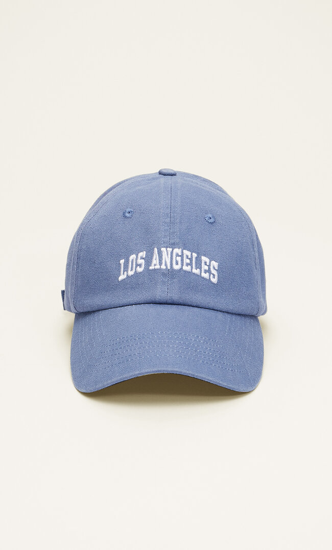 

Stradivarius Basecap Mit Stickerei Himmelblau 103