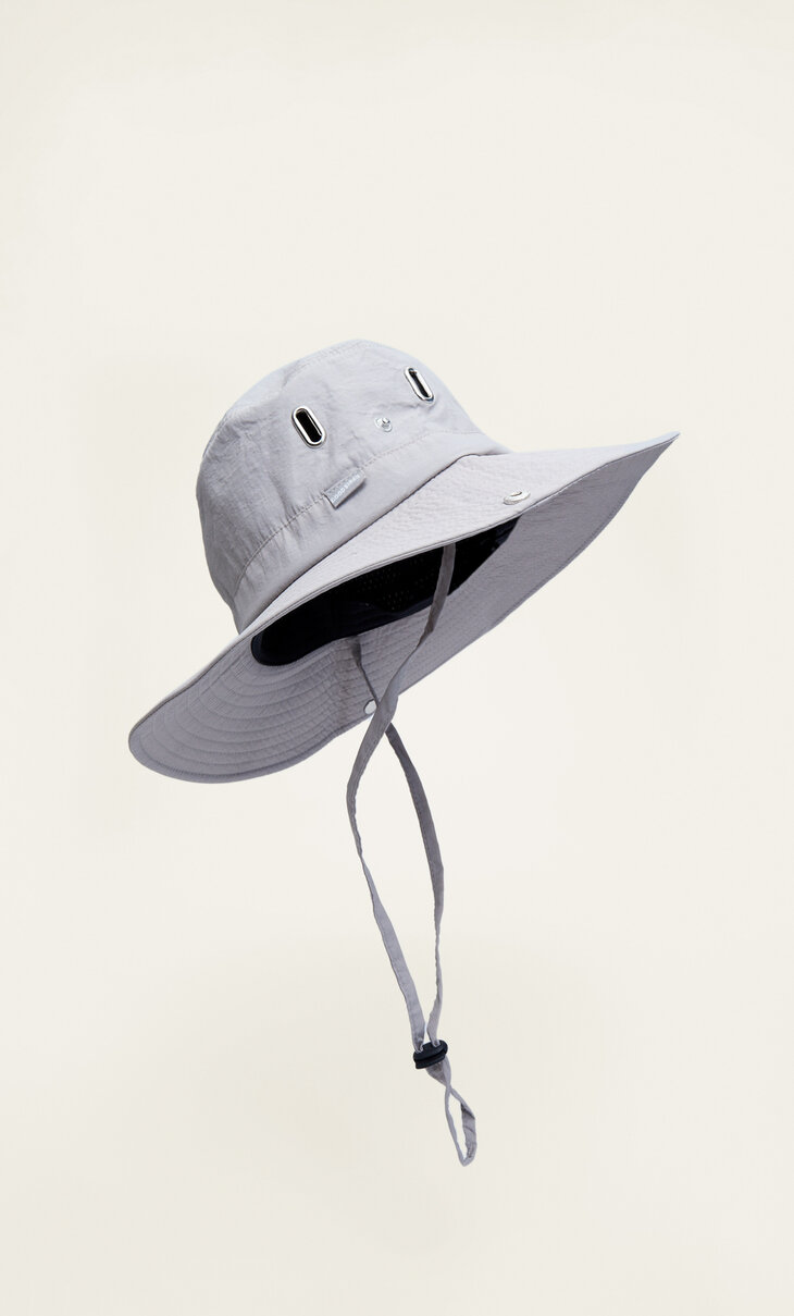 Nylon bucket hat with chin strap