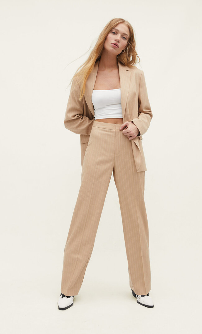 

Stradivarius Stoffhose mit Streifen Beige 42