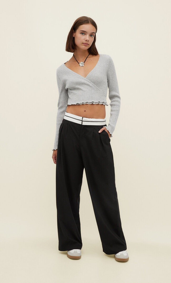 

Stradivarius Hose mit umgeschlagenem Bund Schwarz 36