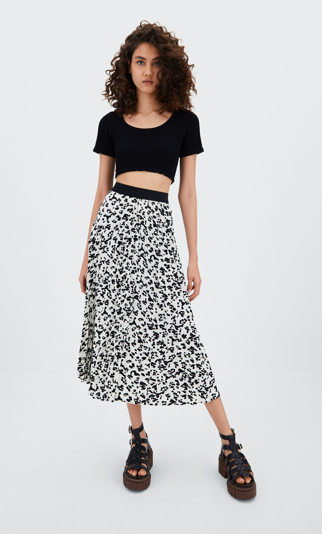 

Stradivarius Plissierter Midirock Ecru Xs