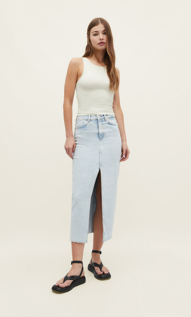 

Stradivarius Langer Jeansrock Im Comfort-Fit Gebleichtes Denim 40